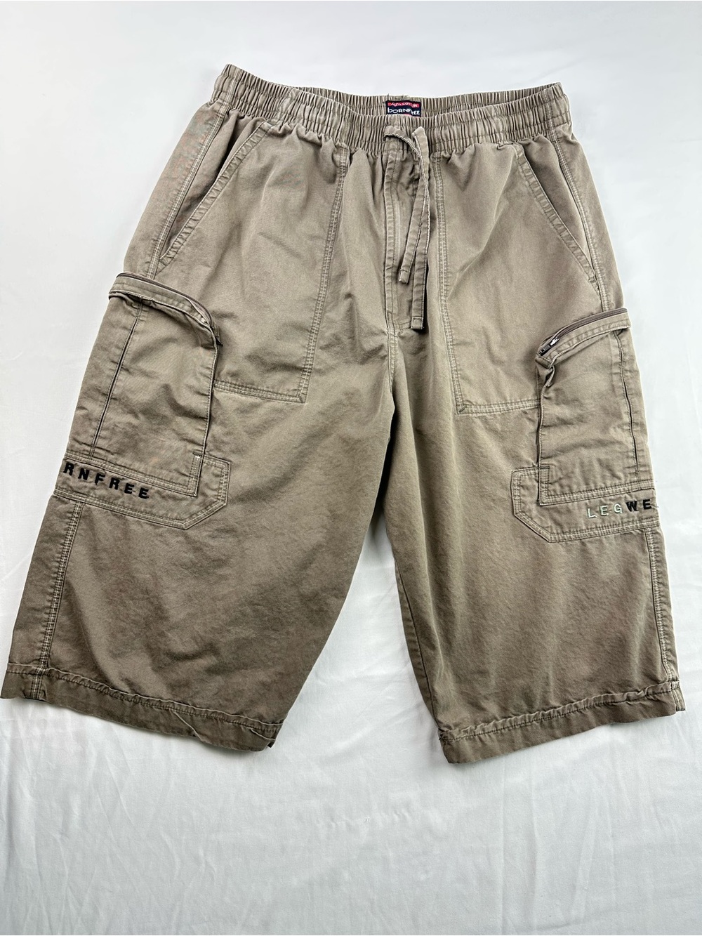 Vintage Y2K Cargo Shorts Culotte Khaki Skater Gorpcore Long Bermuda Grunge 90’s